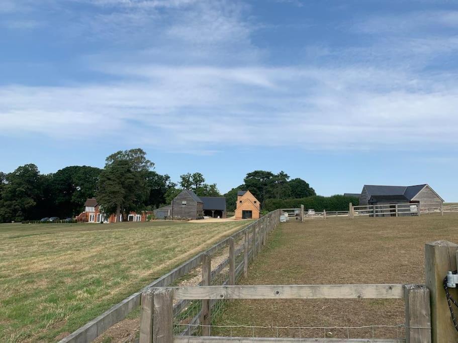 Ferienwohnung The Coach House Alderbury Exterior foto